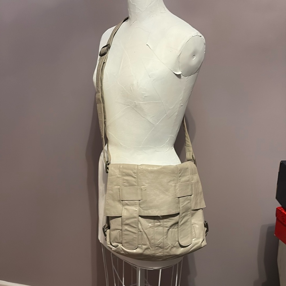 Leather crossbody bag
